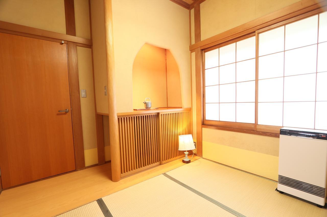 Kiriya Ryokan Nozawaonsen Extérieur photo